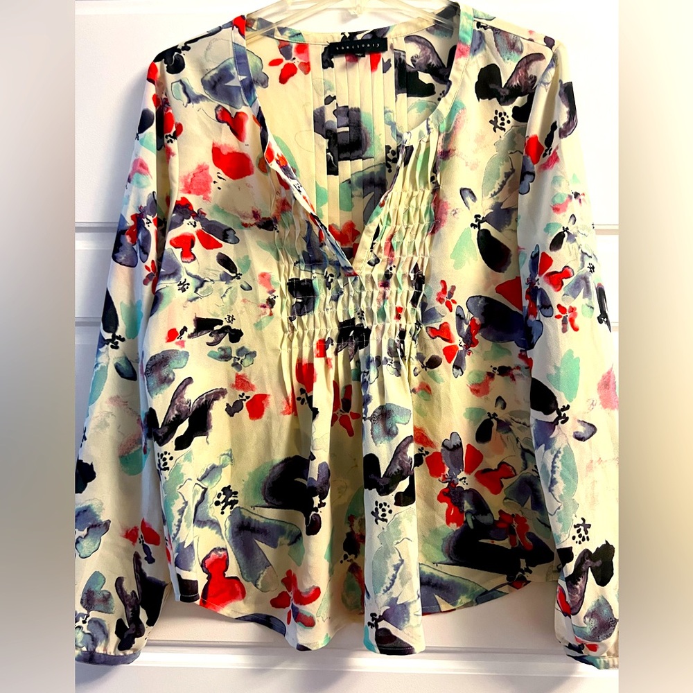 Floral blouse pretty spring colors